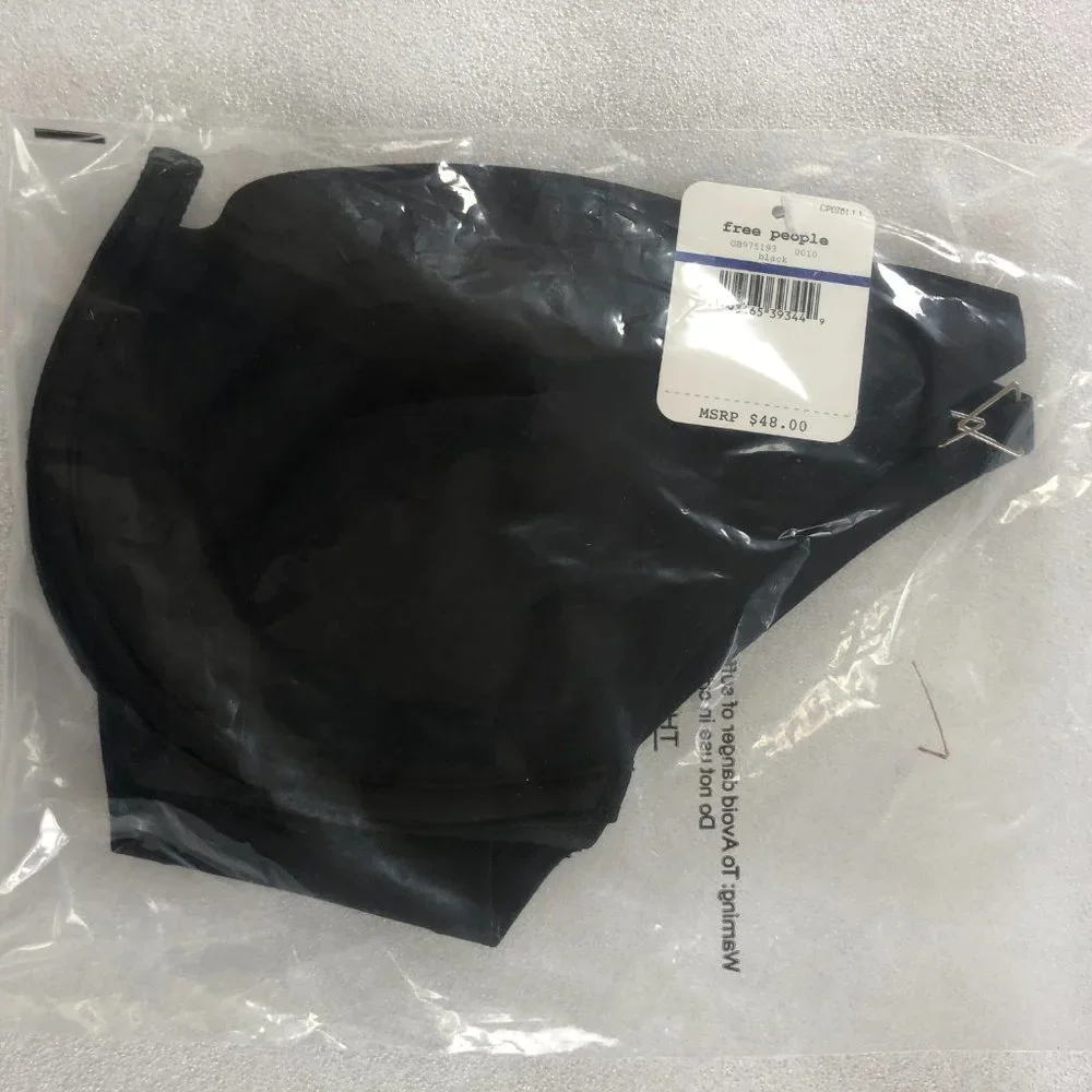 Free People Ari Convertible Bra in Black